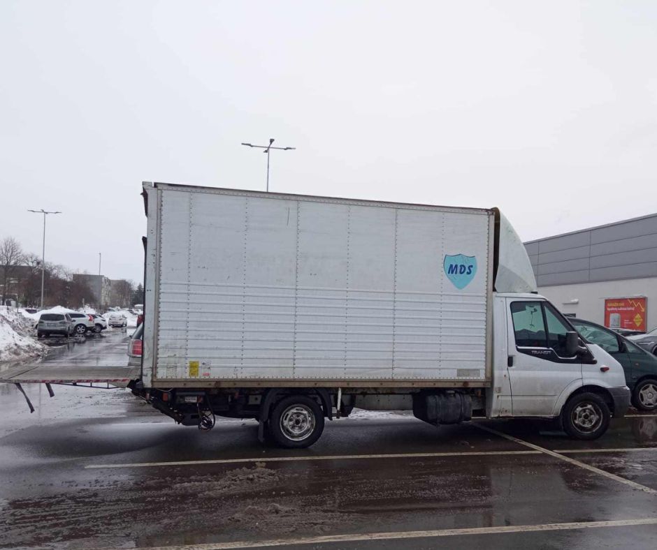 KROVINIŲ PERVEŽIMAS