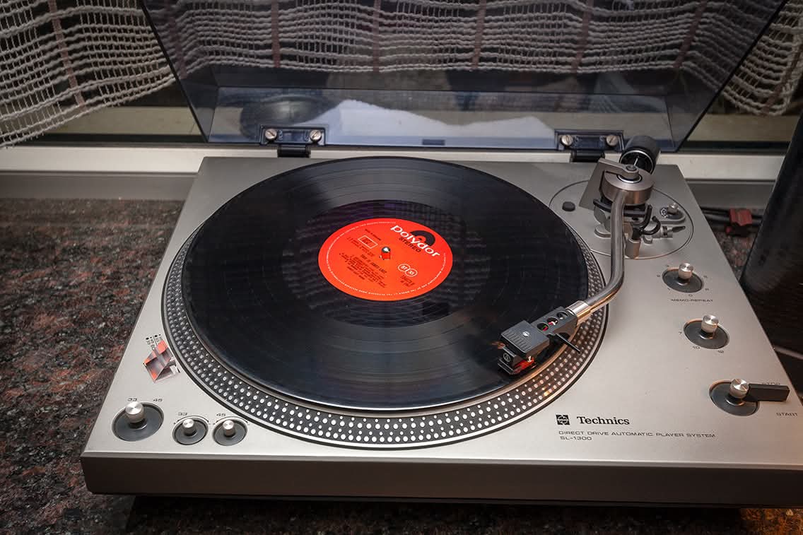 Patefono pervežimas Vilnius-Klaipėda